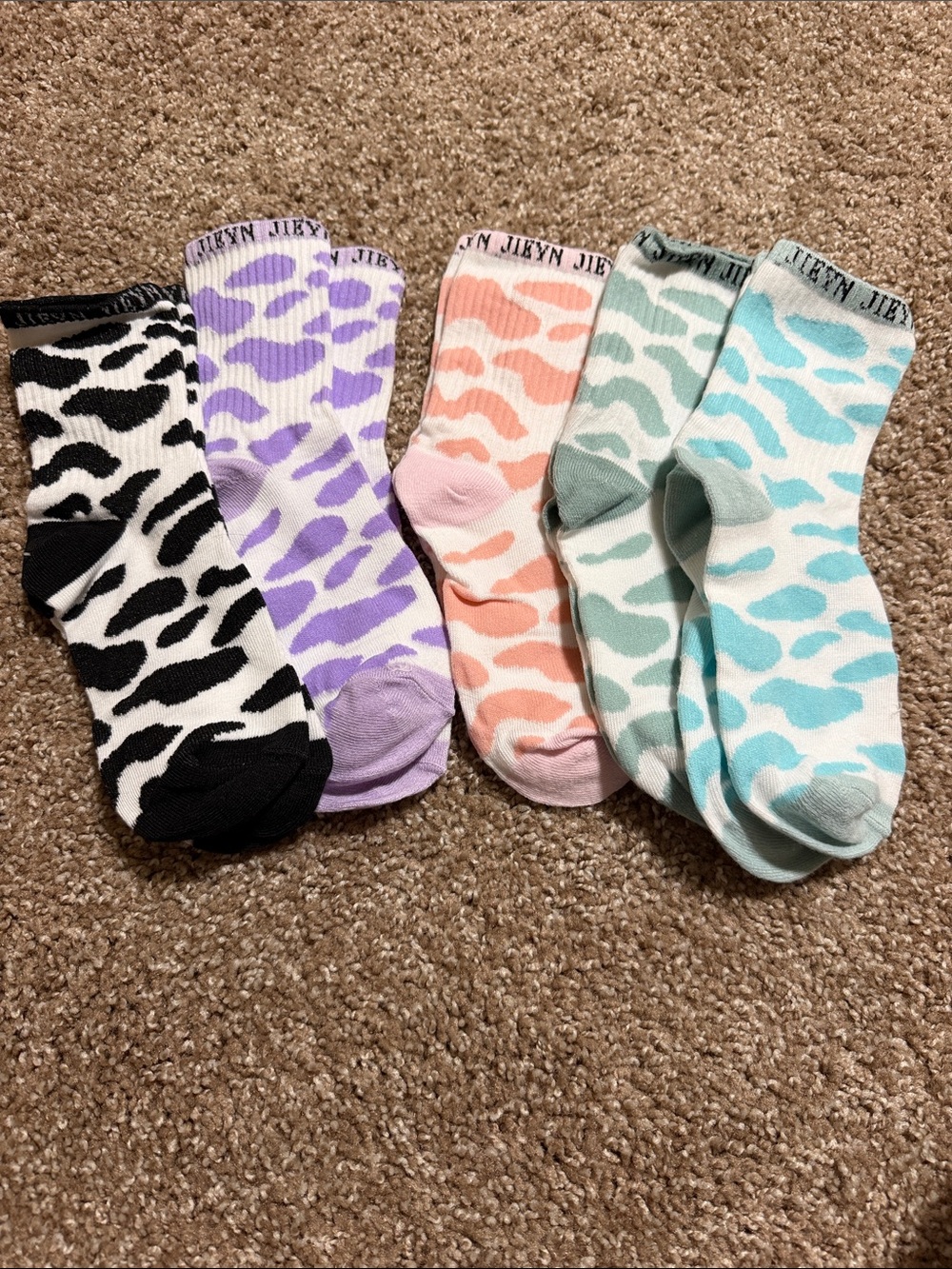 Jiexyn Patterned Crew Socks - Pack of 5 (Black, Lavender, Peach, Sage, Aqua)